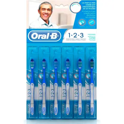 Cepillo de Dientes Oral-B 1-2-3 Dureza Media con Tapa